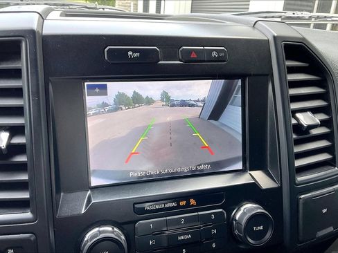 Used 2019 Ford F150 XL w/ Equipment Group 101A Mid AWD/4WD image 13