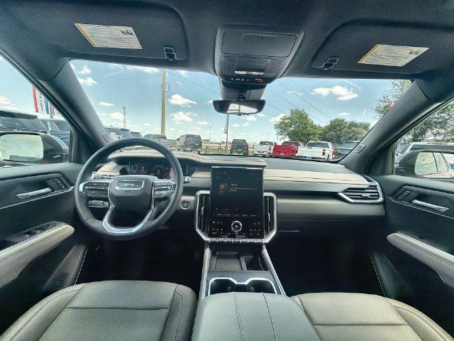 Certified 2026 GMC Acadia Elevation w/ Elevation Premium Package FWD image 19