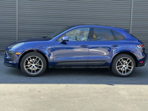 Certified 2026 Porsche Macan image 2