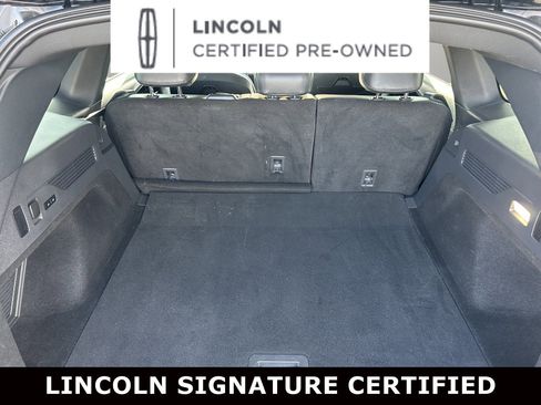 Certified 2024 Lincoln Nautilus Premier w/ Jet Appearance Package AWD/4WD image 7