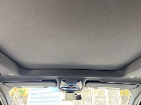 New 2026 BMW X2 xDrive28i w/ Technology Package image 18