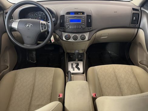 Used 2010 Hyundai Elantra GLS FWD image 21