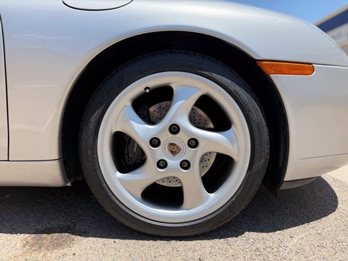 Used 2000 Porsche 911 Carrera image 24
