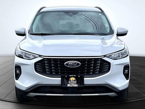 Used 2025 Ford Escape Platinum AWD/4WD image 6