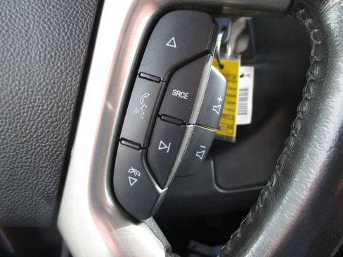 Used 2017 Chevrolet Express 2500 LS image 20