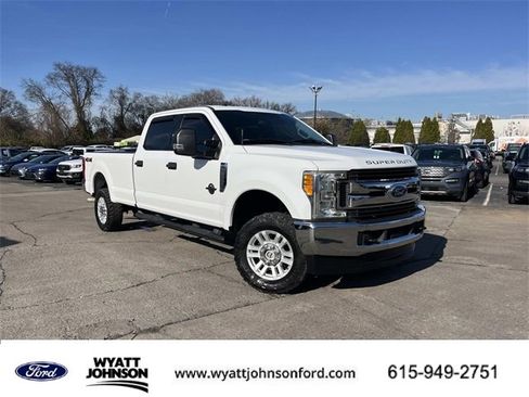 Used 2017 Ford F250 XLT image 1