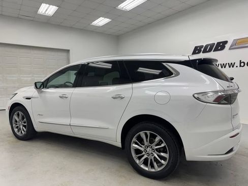 Used 2023 Buick Enclave Avenir AWD/4WD image 7