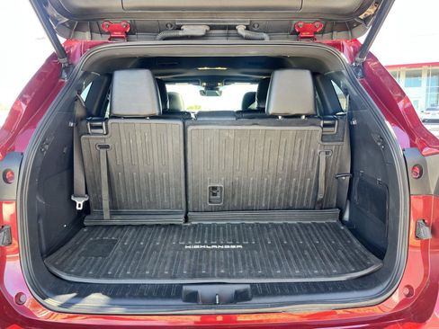 Used 2022 Toyota Highlander XSE image 5