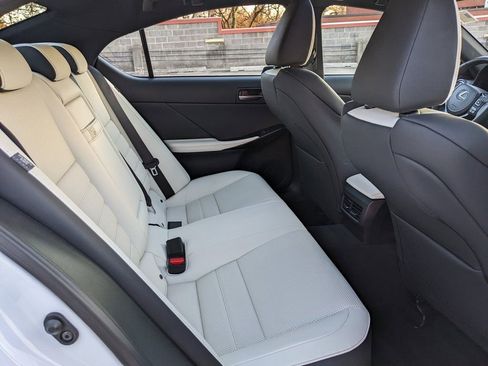 Used 2022 Lexus IS 350 F Sport image 26