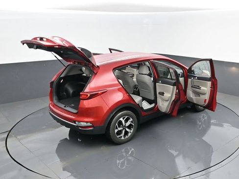 Used 2022 Kia Sportage LX image 26