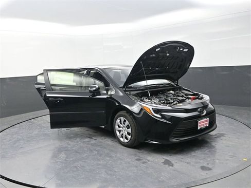 New 2026 Toyota Corolla LE image 35