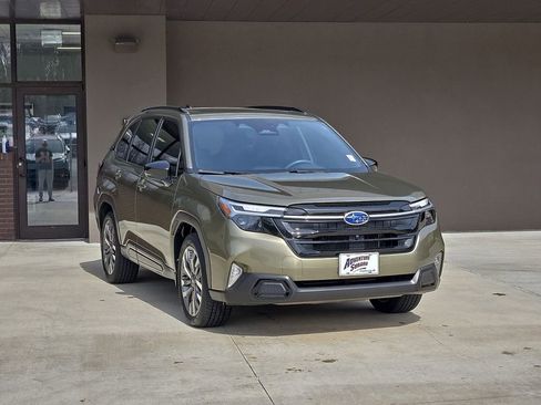 Certified 2025 Subaru Forester Touring image 1