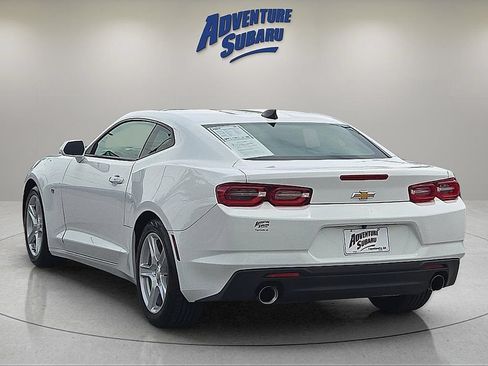 Used 2023 Chevrolet Camaro LT RWD image 5