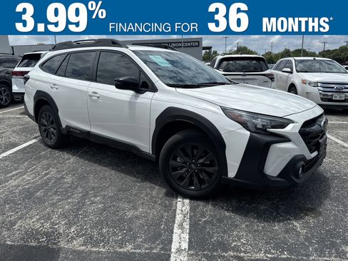 Used 2025 Subaru Outback Onyx Edition AWD/4WD image 1