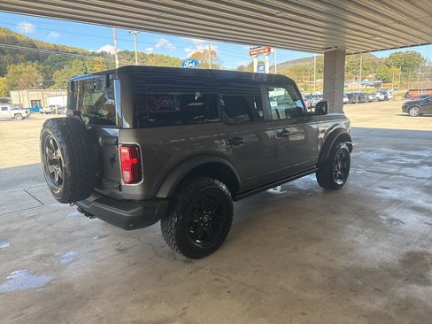 New 2025 Ford Bronco Big Bend w/ Black Diamond Package image 4