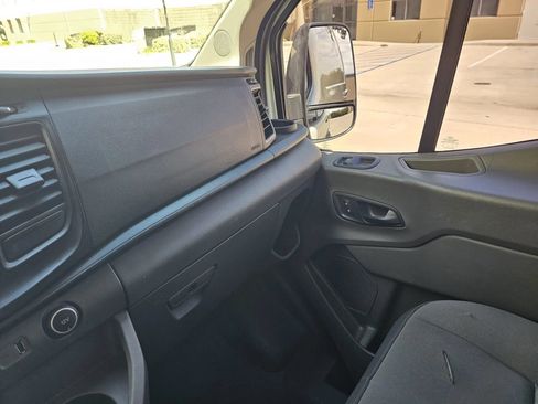 Used 2020 Ford Transit 250 Low Roof RWD image 21