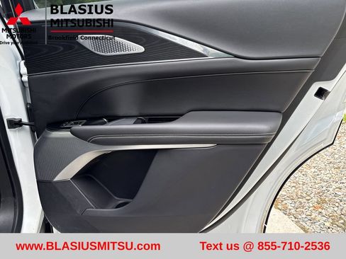 Used 2024 Cadillac Lyriq Luxury AWD/4WD image 46
