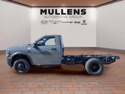 New 2026 RAM 3500 Tradesman AWD/4WD image 8