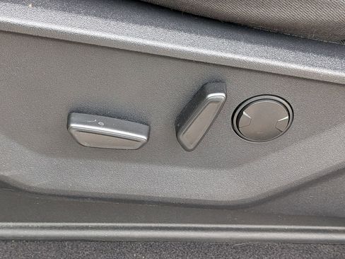 Certified 2023 Ford F150 XLT w/ Equipment Group 302A High image 22