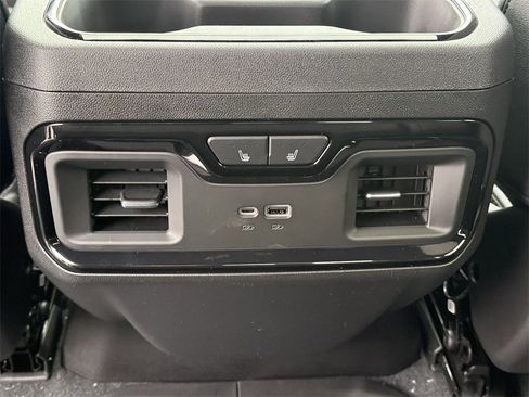 New 2026 GMC Sierra 1500 AT4 w/ AT4 Premium Package image 31