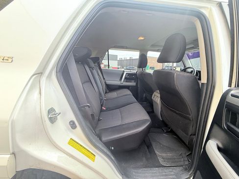 Used 2012 Toyota 4Runner SR5 w/ Convenience Pkg image 12