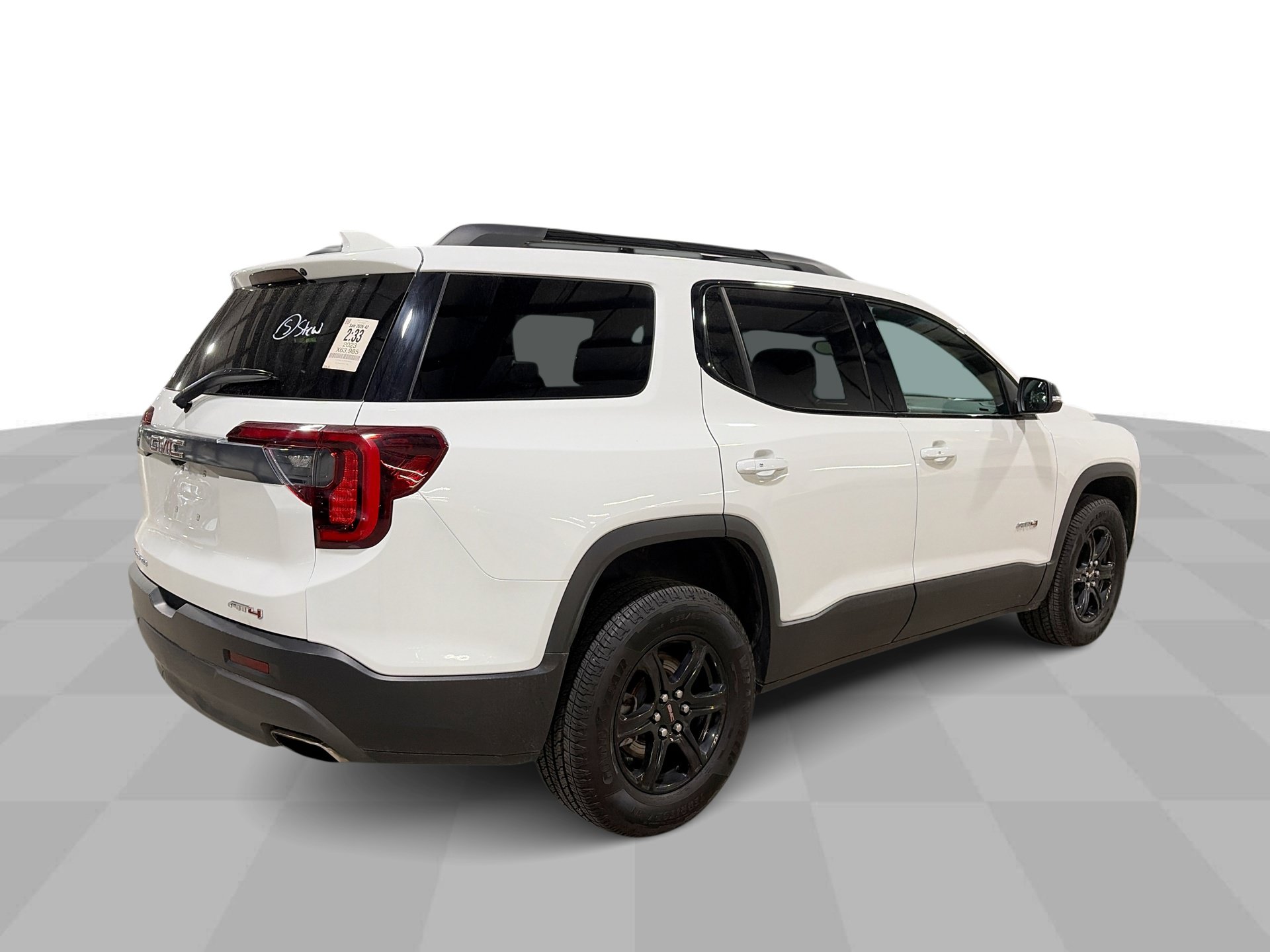 Used 2023 GMC Acadia AT4 w/ LPO, Floor Liner Package AWD/4WD image 9