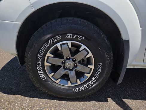 Used 2018 Nissan Frontier SV RWD image 24