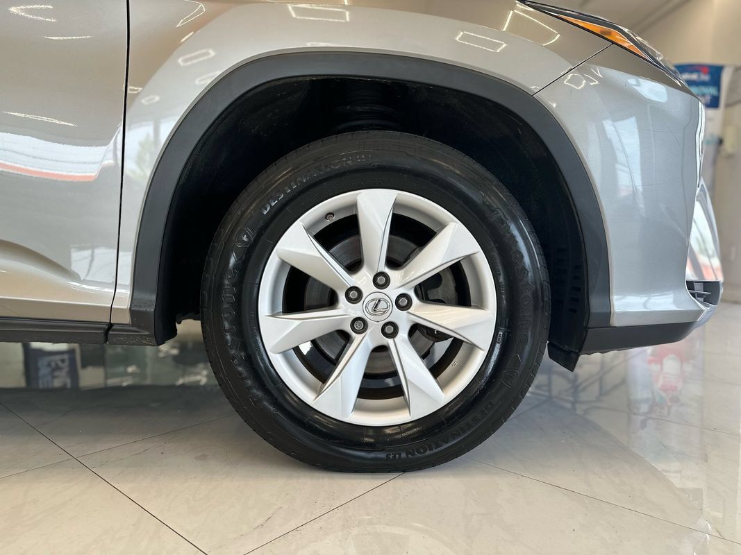 Used 2017 Lexus RX 350 AWD w/ Premium Package image 41