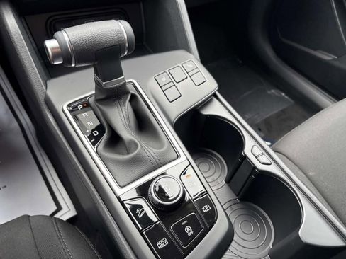 New 2025 Kia Sportage LX image 27