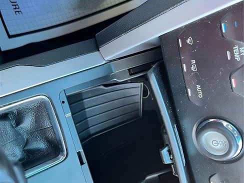 Used 2013 Ford Explorer XLT image 43