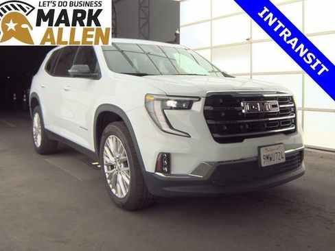 Used 2024 GMC Acadia Elevation image 1