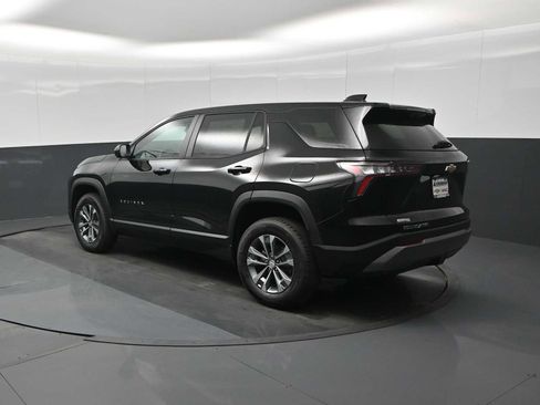 New 2026 Chevrolet Equinox LT w/ Safety and Technology Package image 6