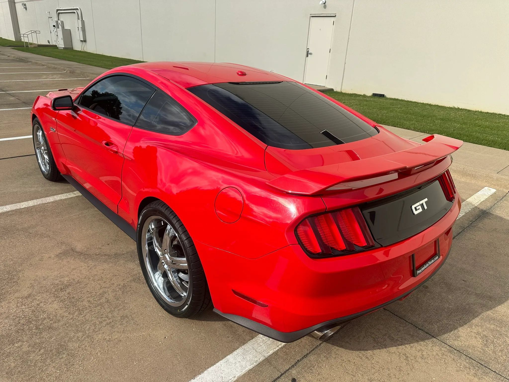 Used 2015 Ford Mustang GT Premium w/ GT Performance Package RWD image 11
