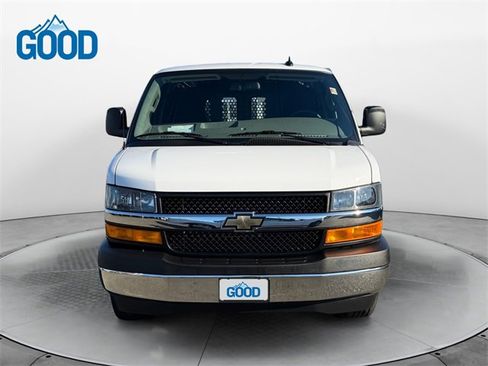 Used 2024 Chevrolet Express 2500 w/ Driver Convenience Package image 8