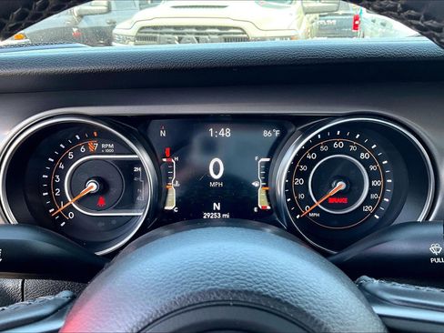 Used 2021 Jeep Wrangler Unlimited Sport image 17