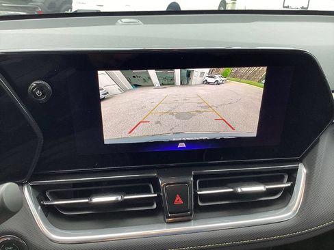 Used 2024 Chevrolet TrailBlazer ACTIV w/ Driver Confidence Package AWD/4WD image 25