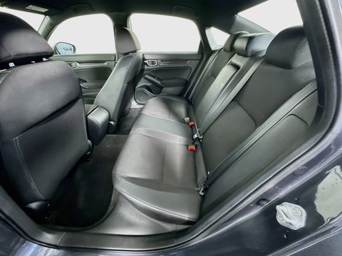 Used 2025 Honda Civic Sport image 28