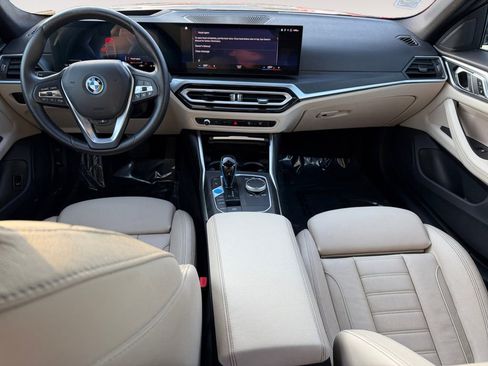 Used 2023 BMW i4 eDrive35 w/ Premium Package image 31