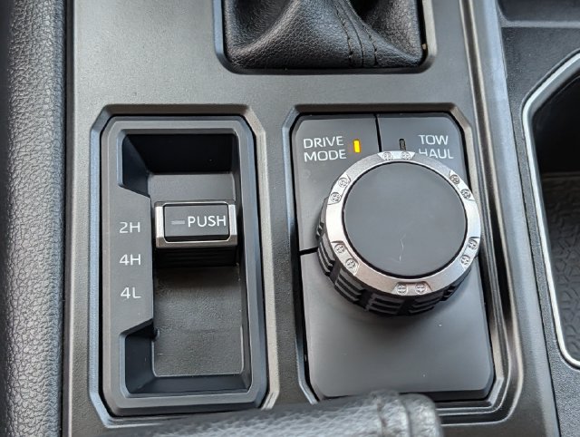 Used 2024 Toyota Tundra Limited w/ Power Package AWD/4WD image 16