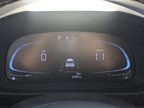 Certified 2024 Hyundai Venue SEL image 37