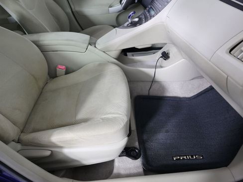 Used 2010 Toyota Prius Two image 26