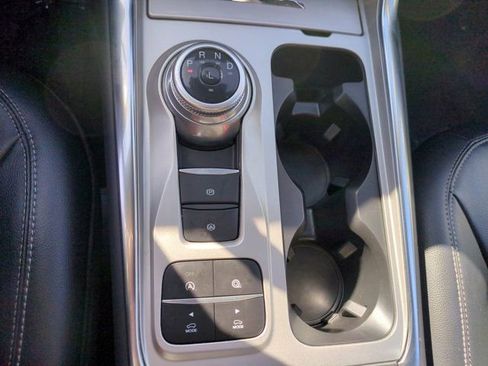 Used 2023 Ford Explorer Limited w/ Limited Technology Package image 23