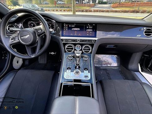 Used 2023 Bentley Continental GT V8 image 15