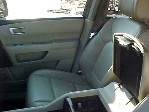 Used 2012 Honda Pilot EX-L image 16