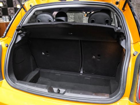 Used 2014 MINI Cooper 2-Door Hardtop FWD image 40