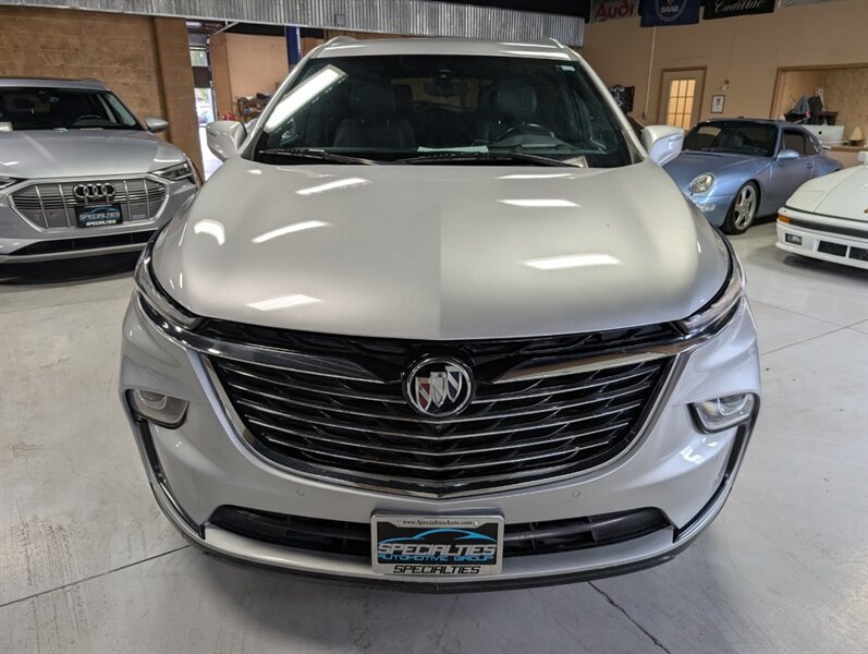 Used 2022 Buick Enclave Premium AWD/4WD image 6