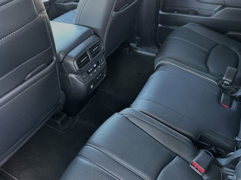 New 2025 Honda Pilot Elite image 12
