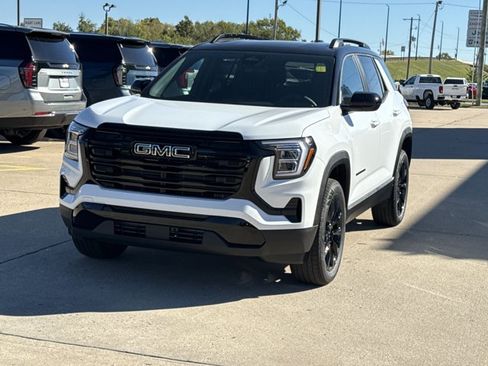 New 2026 GMC Terrain Elevation w/ Elevation Premium Package image 11