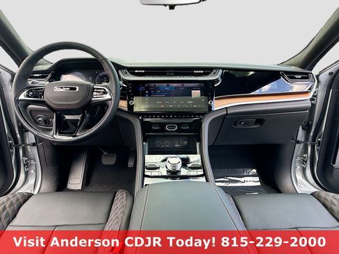 New 2026 Jeep Grand Cherokee Summit w/ Obsidian Package AWD/4WD image 3