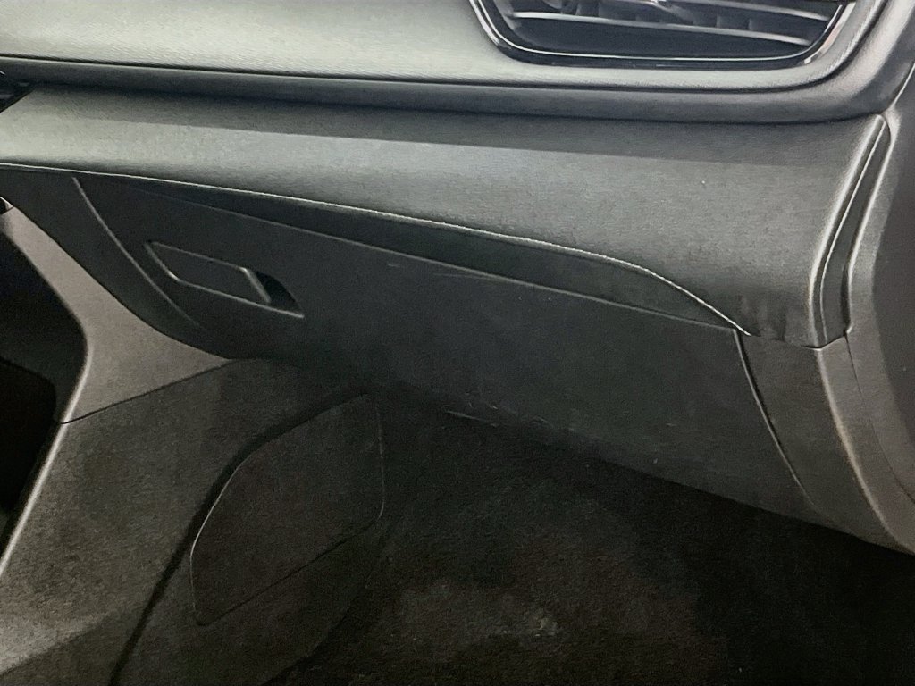 Used 2025 Buick Enclave Preferred FWD image 30